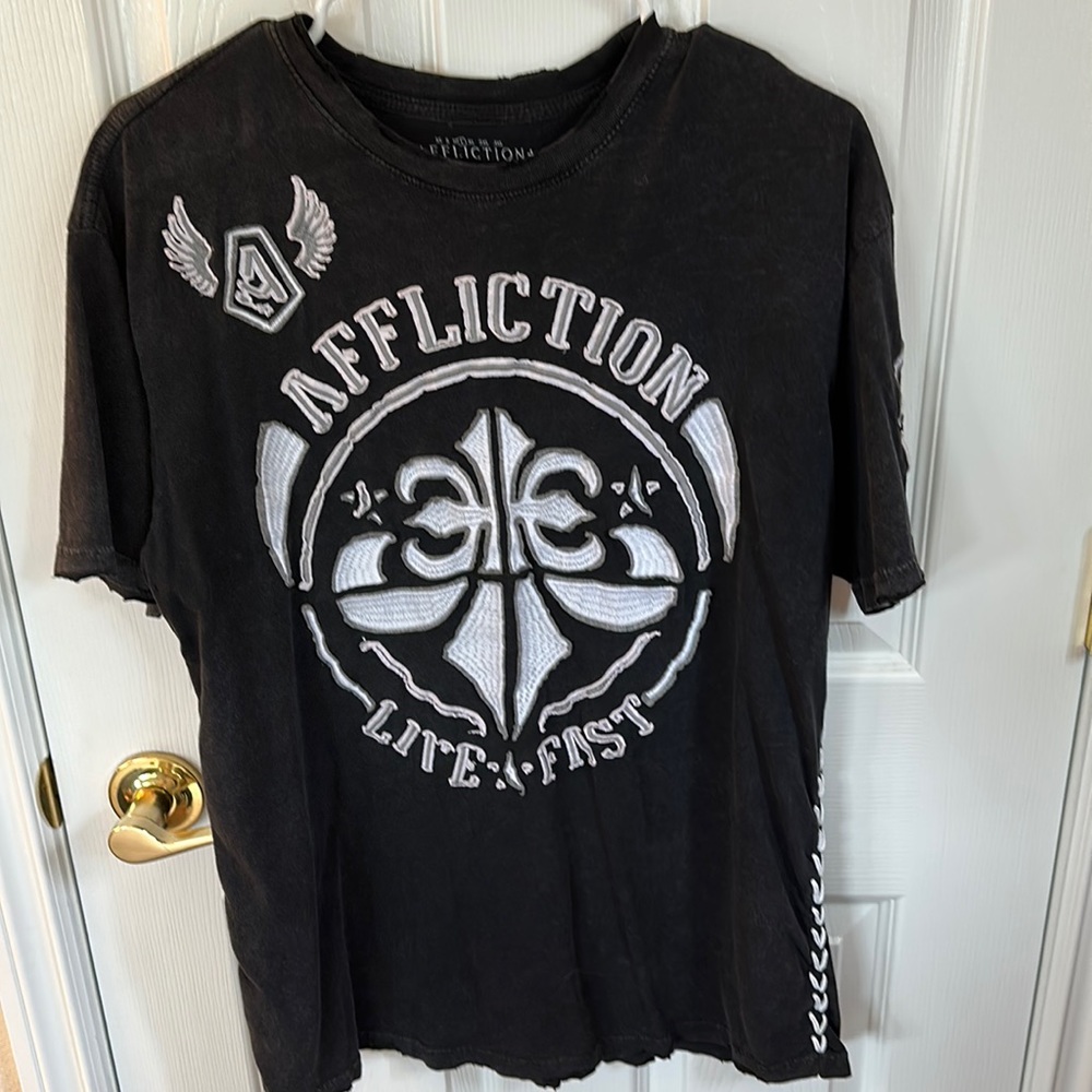 Affliction shirt